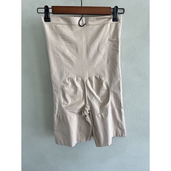 ASSETS SPANX Women's Shaping Mid Thigh Shapewear Shorts Black XL Pull On - Picture 2 of 5